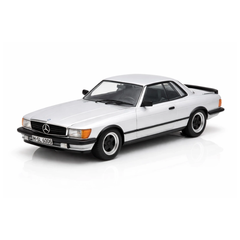 KK Scale | 180891 | 1/18 Ölçek | Mercedes-Benz 500 SLC 6.0 AMG (C107) 1985 Gümüş (Silver)