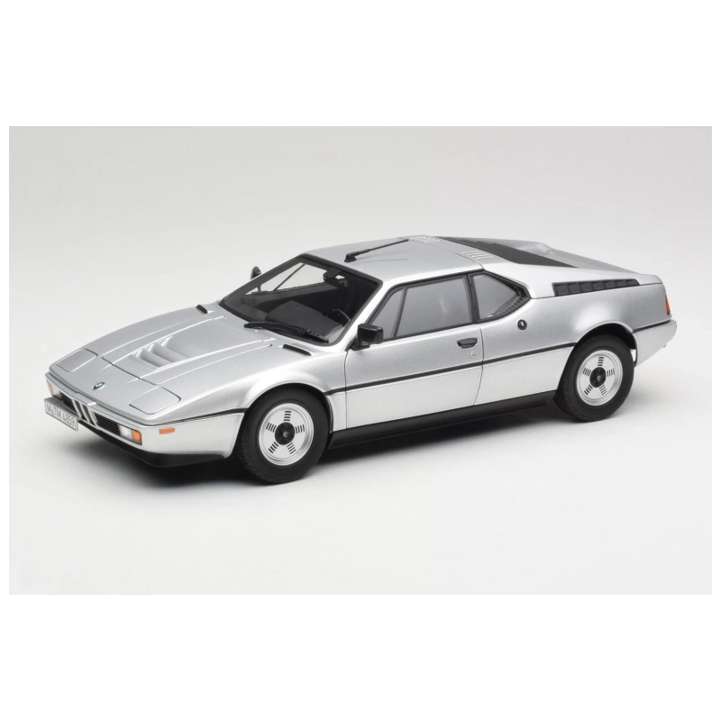 Norev | 183226 | 1/18 Ölçek | BMW M1 Metalik Gümüş (Silver Metallic)