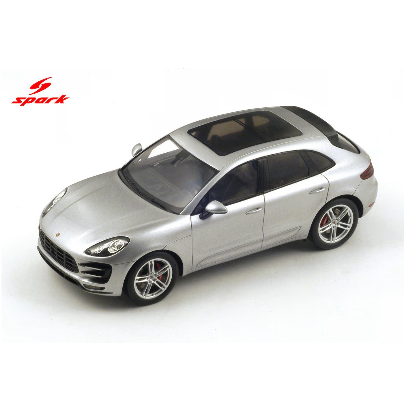 1/18 Porsche Macan Turbo