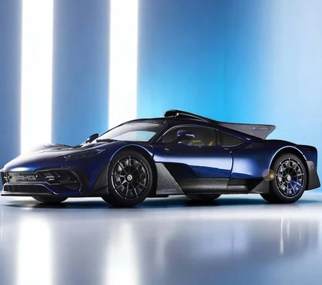 1/18 Mercedes-AMG ONE "street"