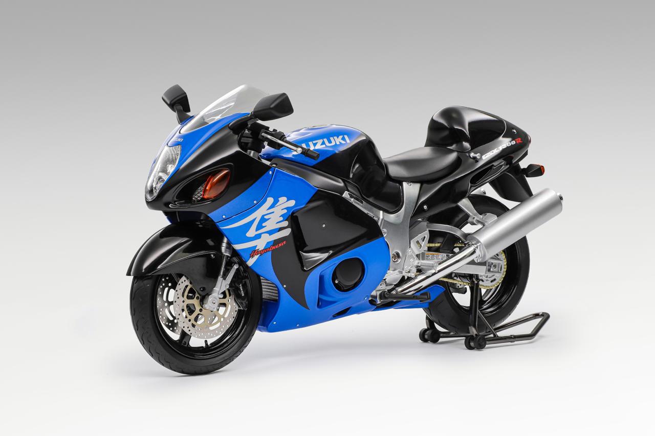 1-12 Suzuki GSX1300R Hayabusa 2001(Blue and black color)